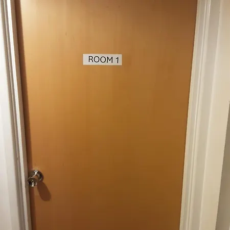 The Potteries 1, With Shared Kitchen And Shared Bathroom